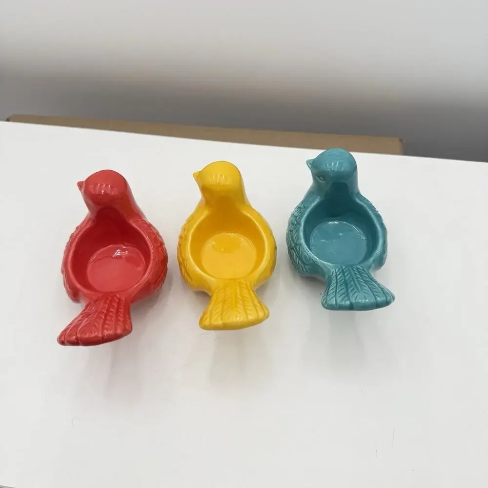 Unbranded ceramic bird